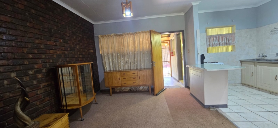 2 Bedroom Property for Sale in Oudorp North West